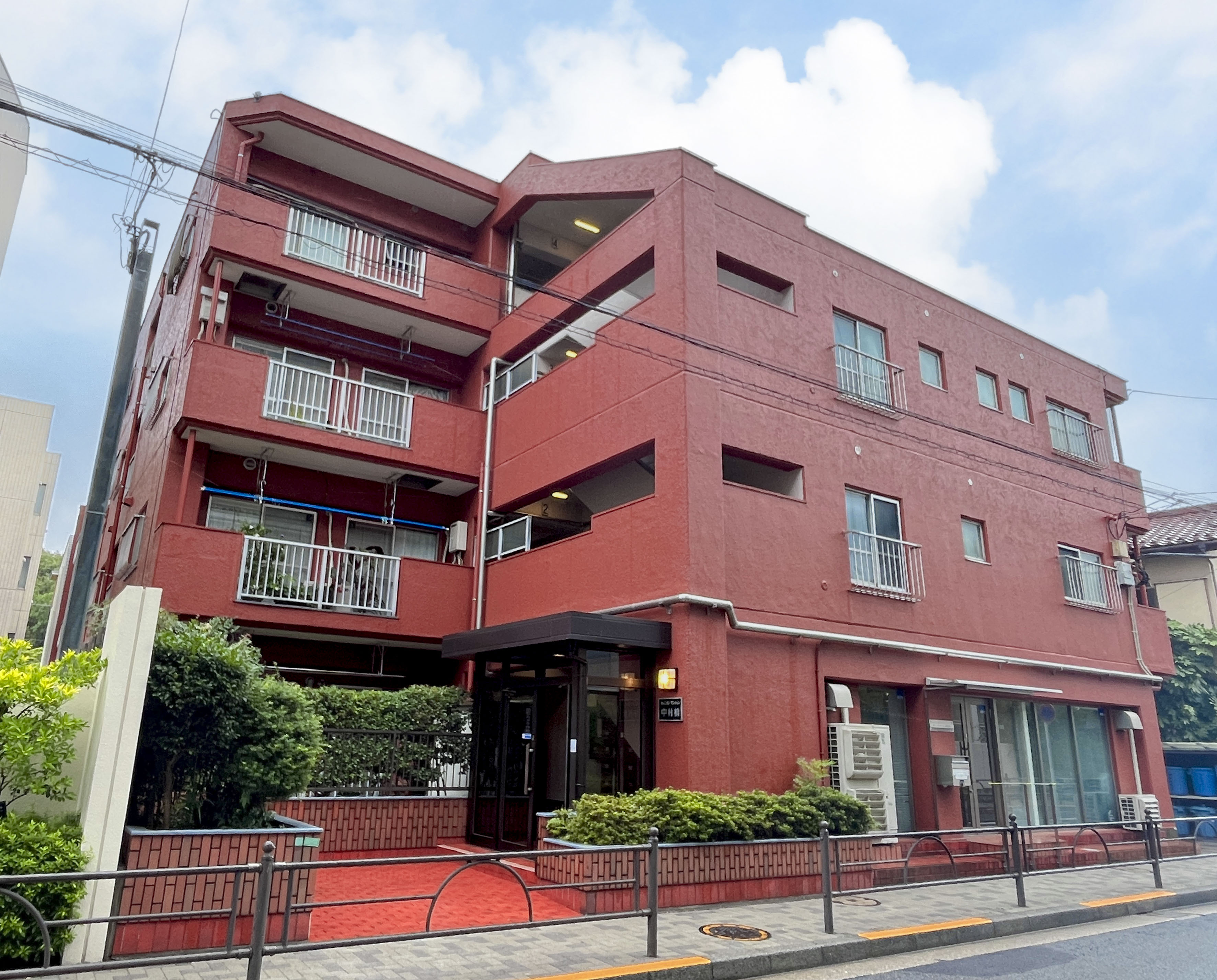 キャニオンマンション中村橋の外観全体を撮影した画像